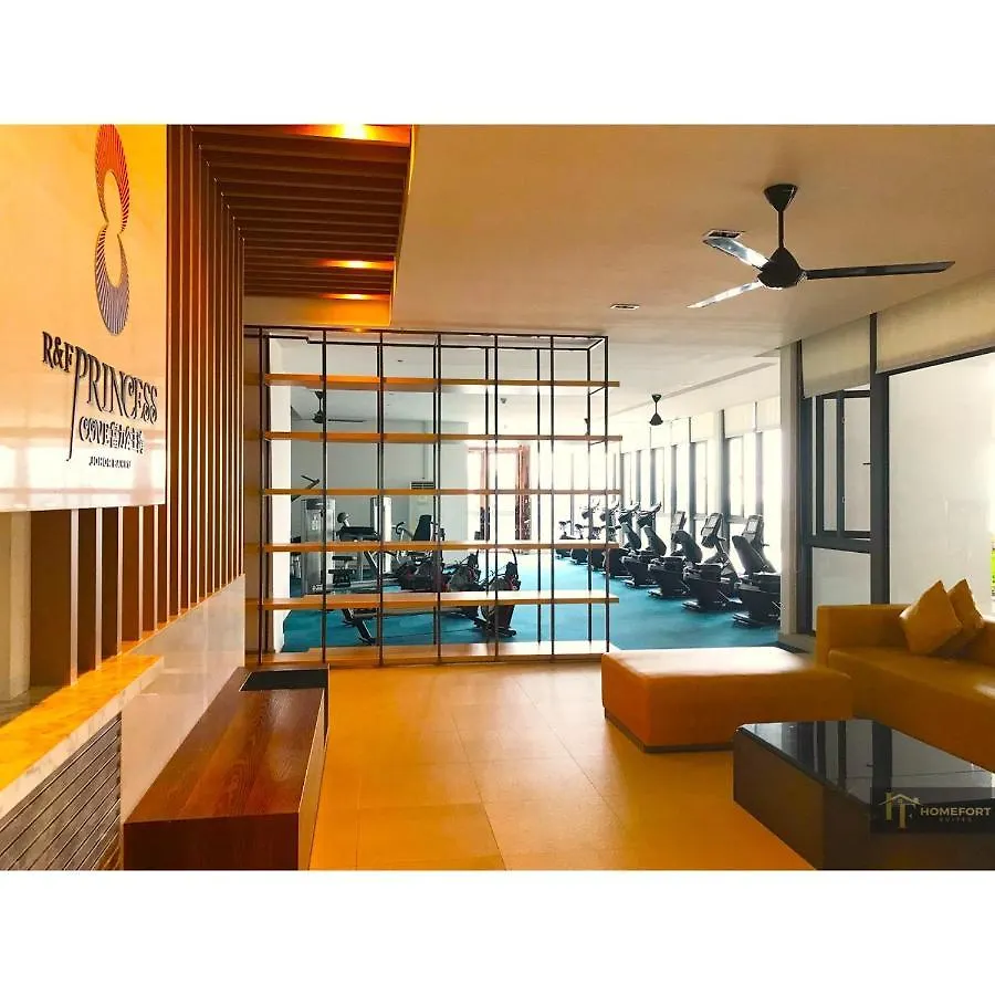 R&F Princess Cove By Homefort Suites Johor Bahru 3*,