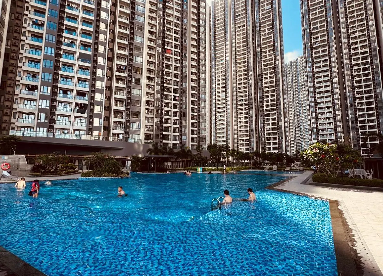 R&F Princess Cove By Homefort Suites 新山 酒店
