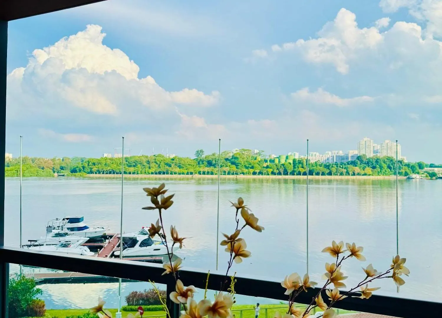 R&F Princess Cove By Homefort Suites Джохор-Бару