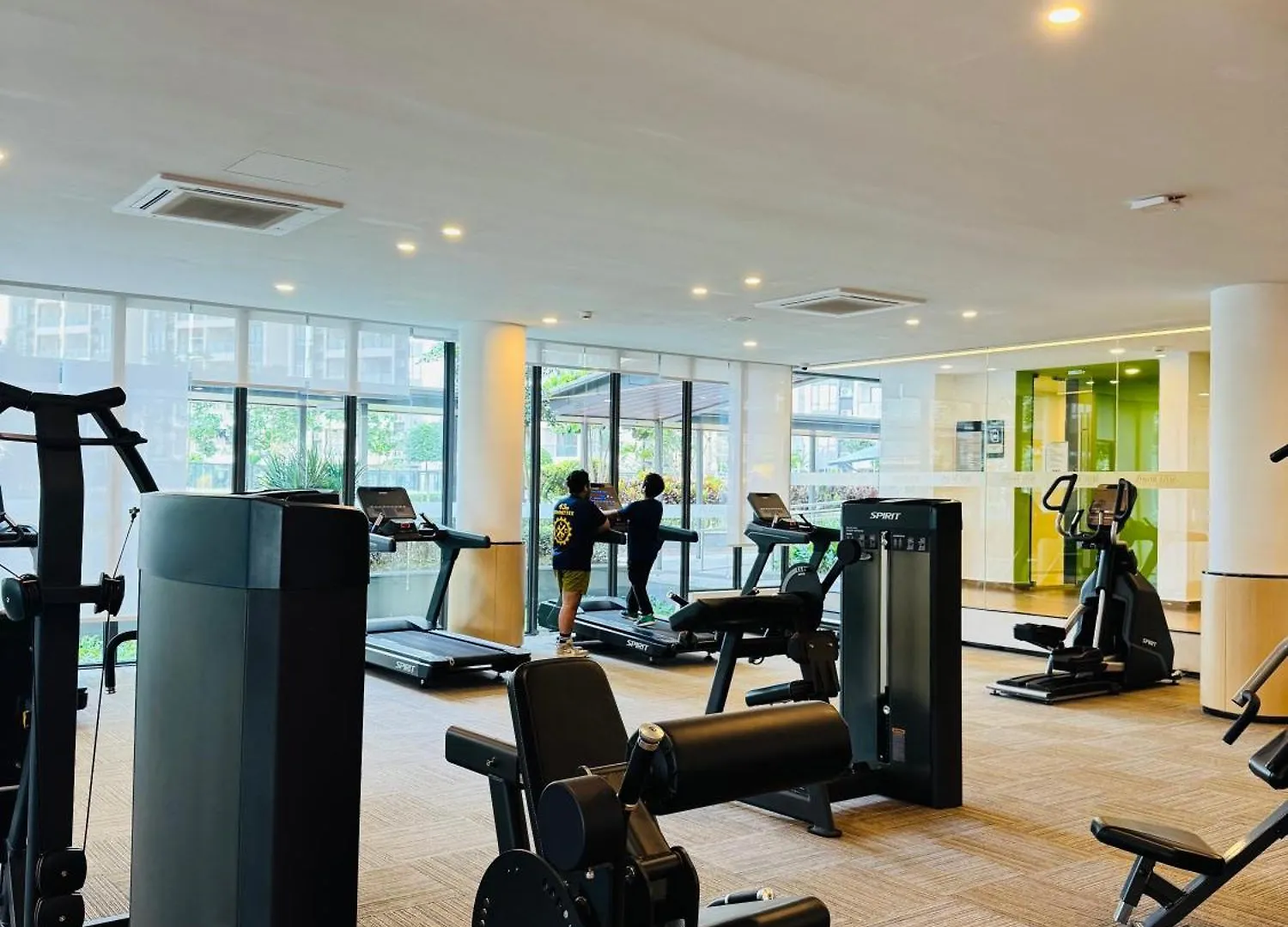 מלון ג'והור בהרו R&F Princess Cove By Homefort Suites